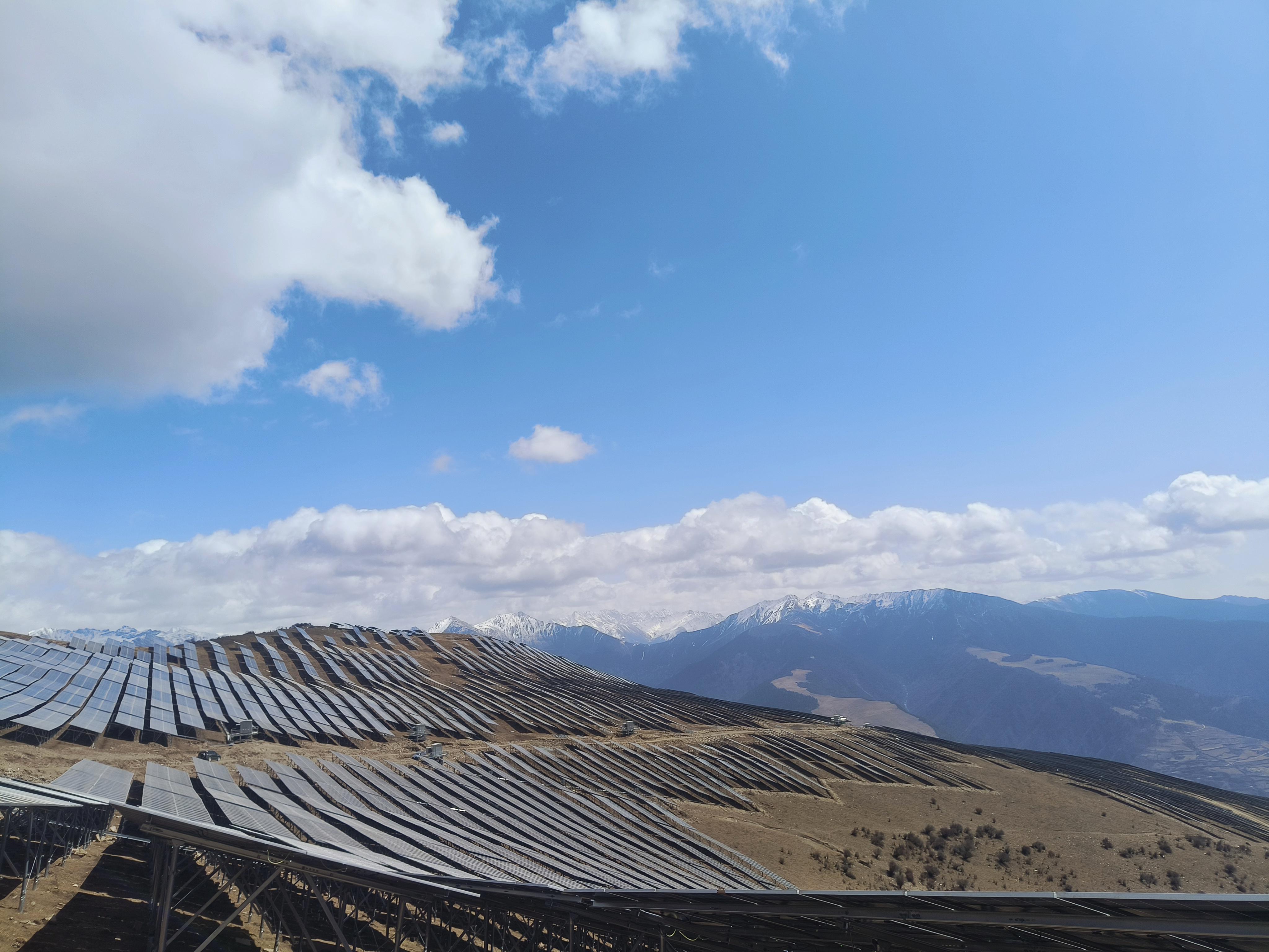 圖 1小金川流域光伏基地項目.jpg 圖 1小金川流域光伏基地項目.jpg