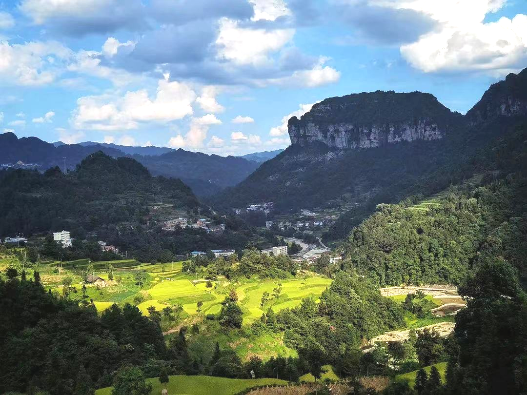 圖1 歸蘭水族鄉(xiāng)潘硐村.png 圖1 歸蘭水族鄉(xiāng)潘硐村.png