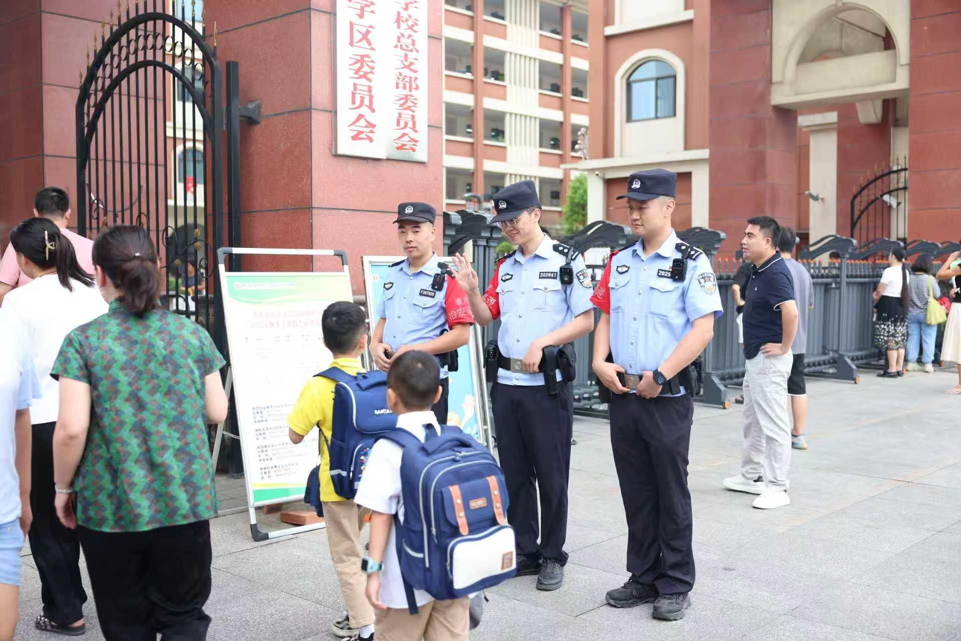 f7eba955157a84bdec544e858faecd06.jpg f7eba955157a84bdec544e858faecd06.jpg