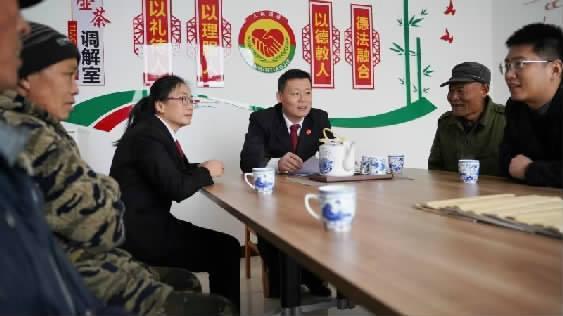 “一壺茶”解了群眾煩心事